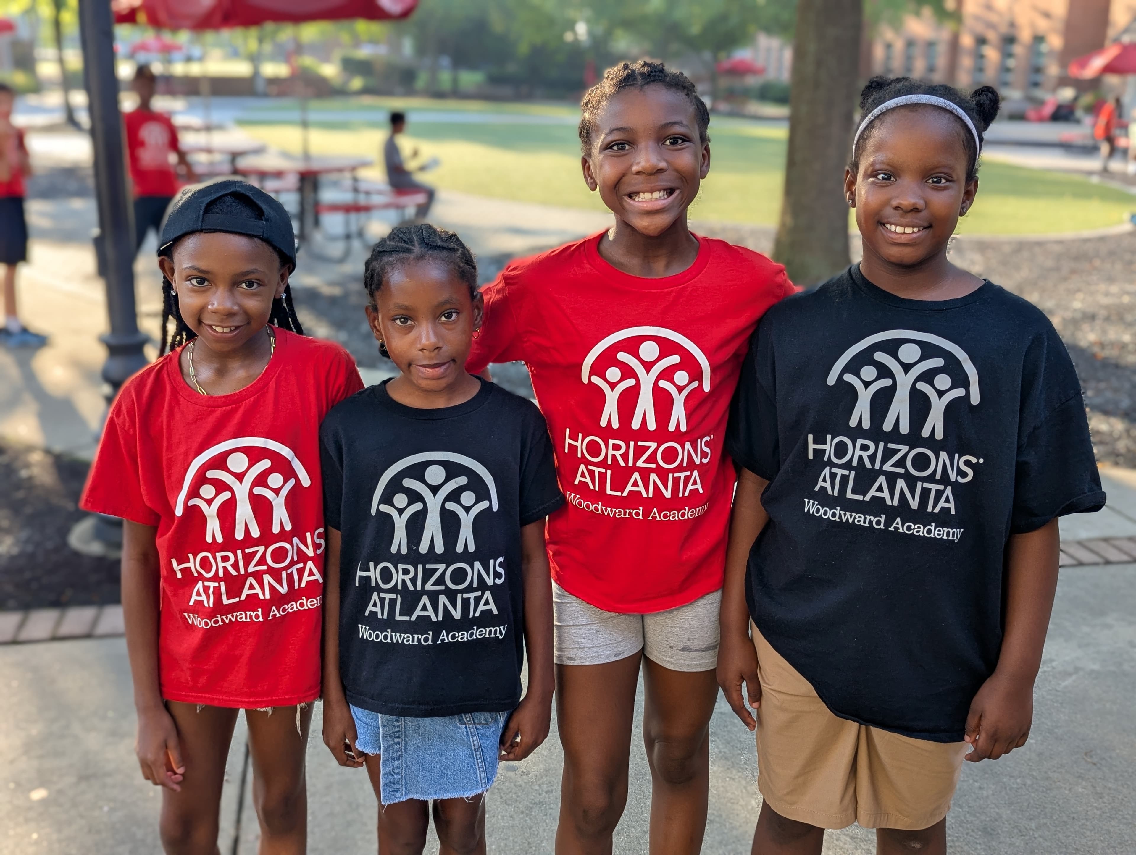Horizons Atlanta scholars wearing spirit shirts
